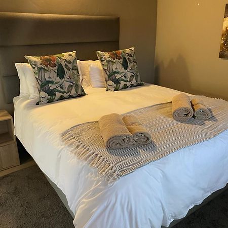 Jock Of The Bushveld Hotel Barberton Buitenkant foto